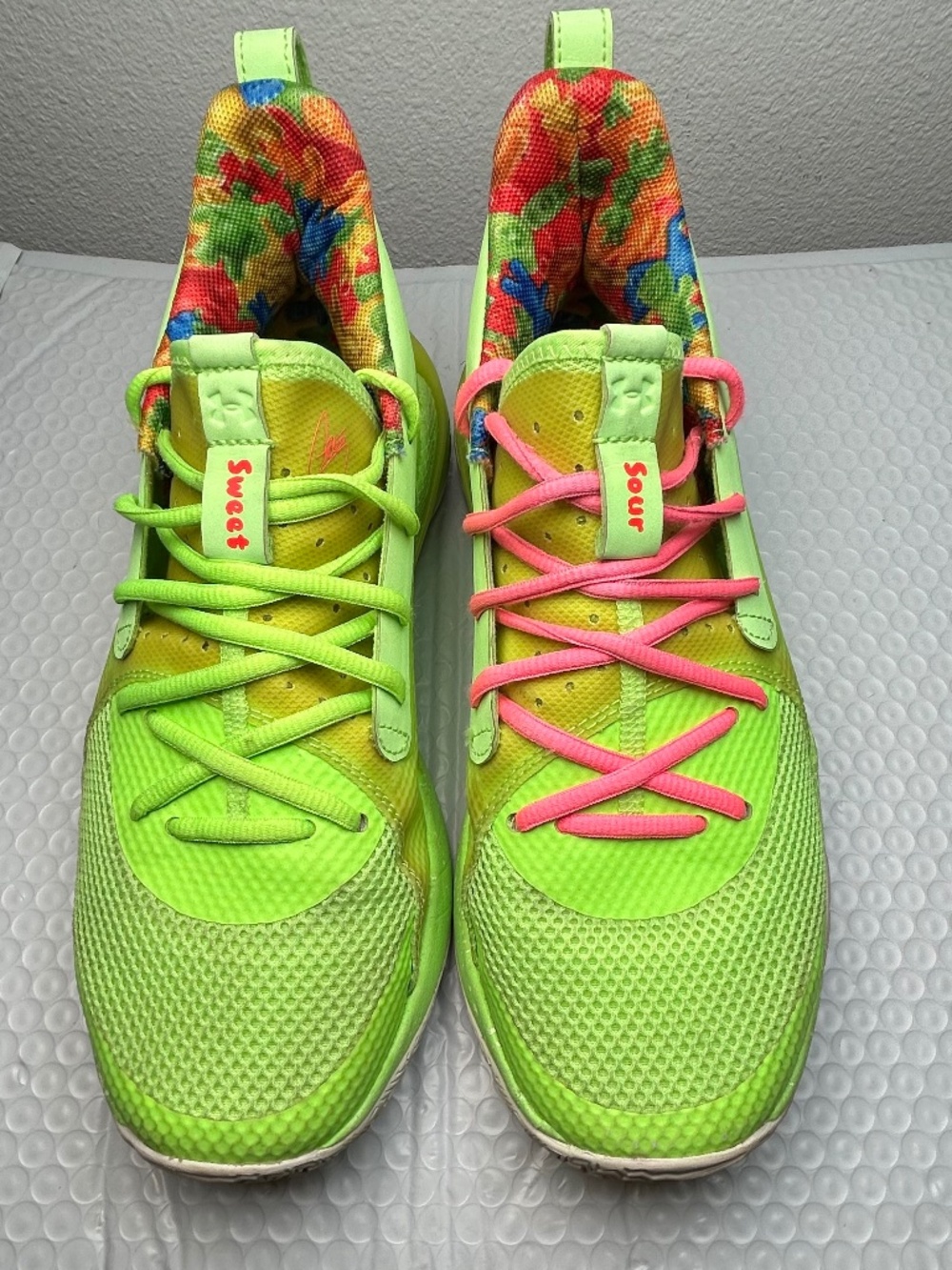 Under Armour Curry 7x Sour Patch Kids Lime Green Basketball Shoes Size 7Y Youth